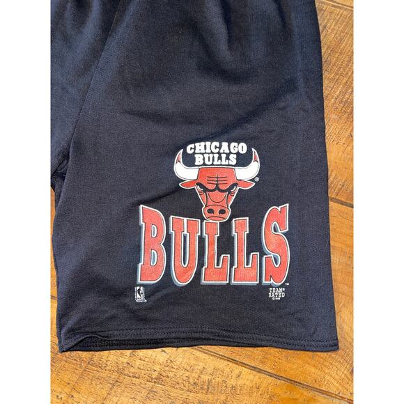 Team Rated Chicago Bulls 1992 Black Vintage Cotton Shorts Logo Elastic Waist - Picture 2 of 7